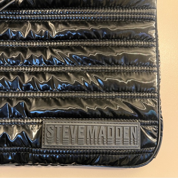 Steve Madden Puffer Shoulder Bag - Picture 3 of 13